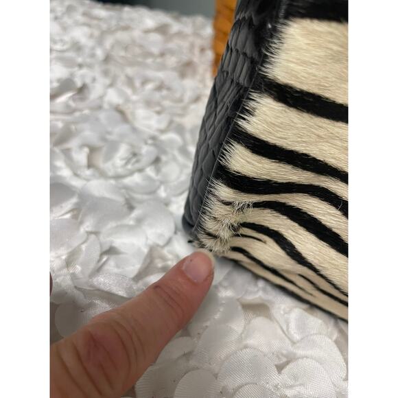 Isabella Adam's Black Pebbled Leather and Cream Zebra Print Bowler Bag - Picture 6 of 11